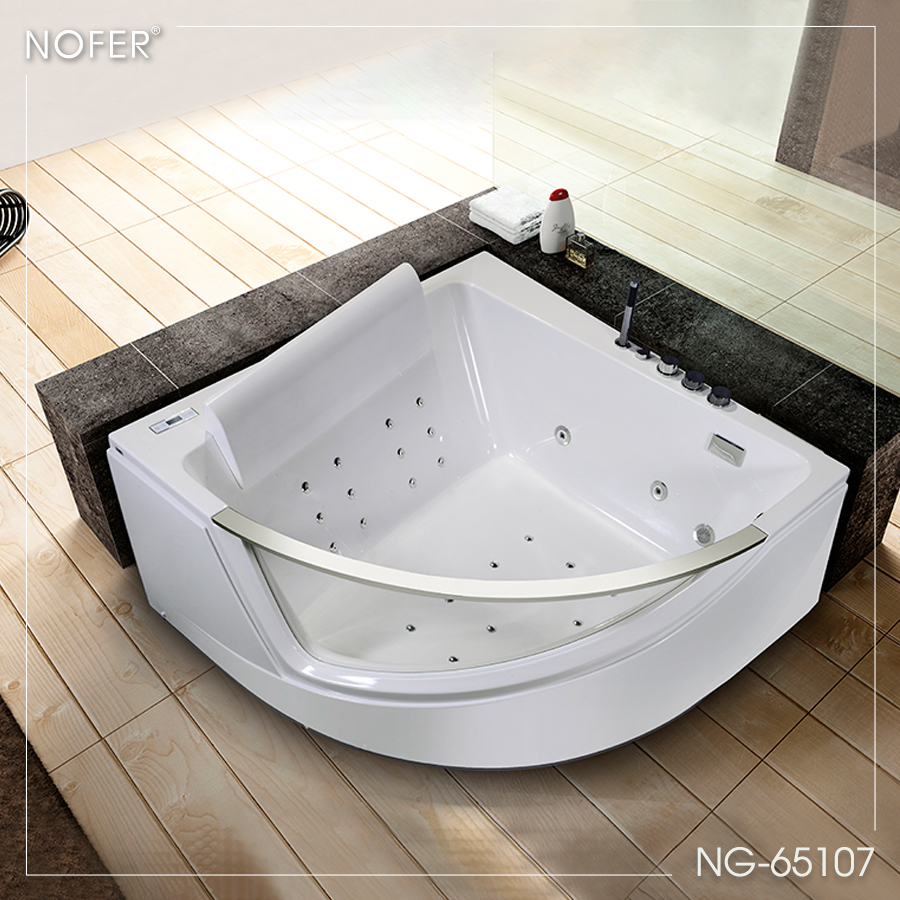 Hình ảnh tổng thể của bồn tắm massage NG-65107
