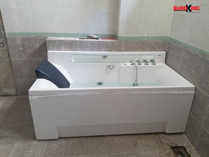 Bồn tắm massage đẹp 